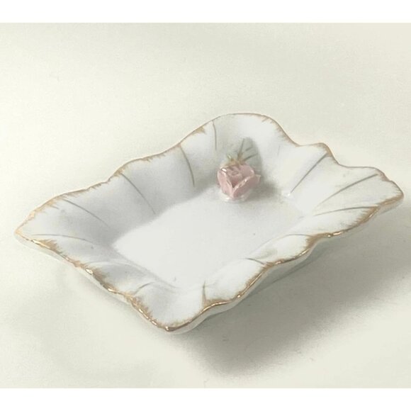 Vintage Porcelain Trinket Dish With Pink Rose & Gold Trim Rings Earrings Catchal - Picture 1 of 4